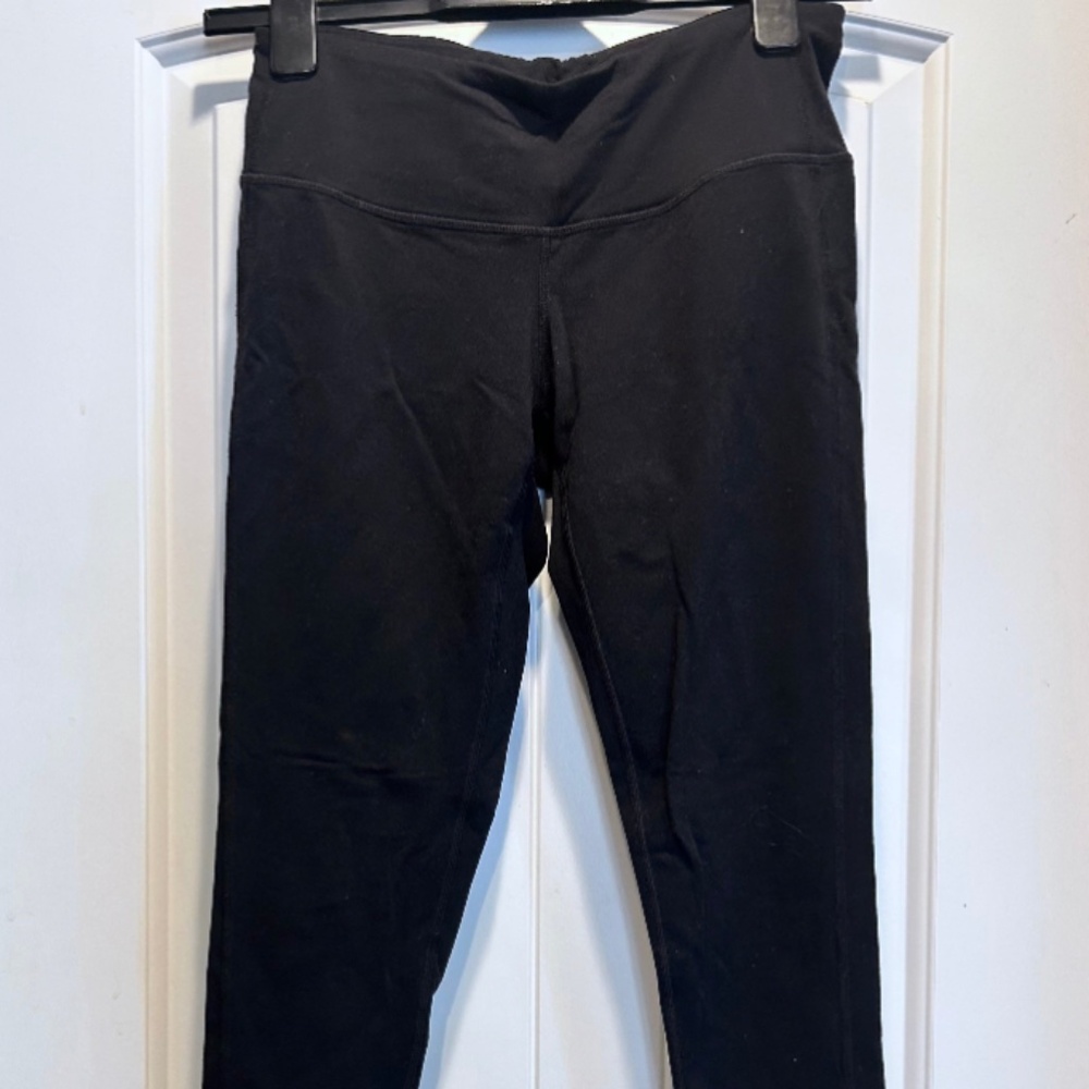 Athleta Pilayo Black Chaturanga Tight/Legging